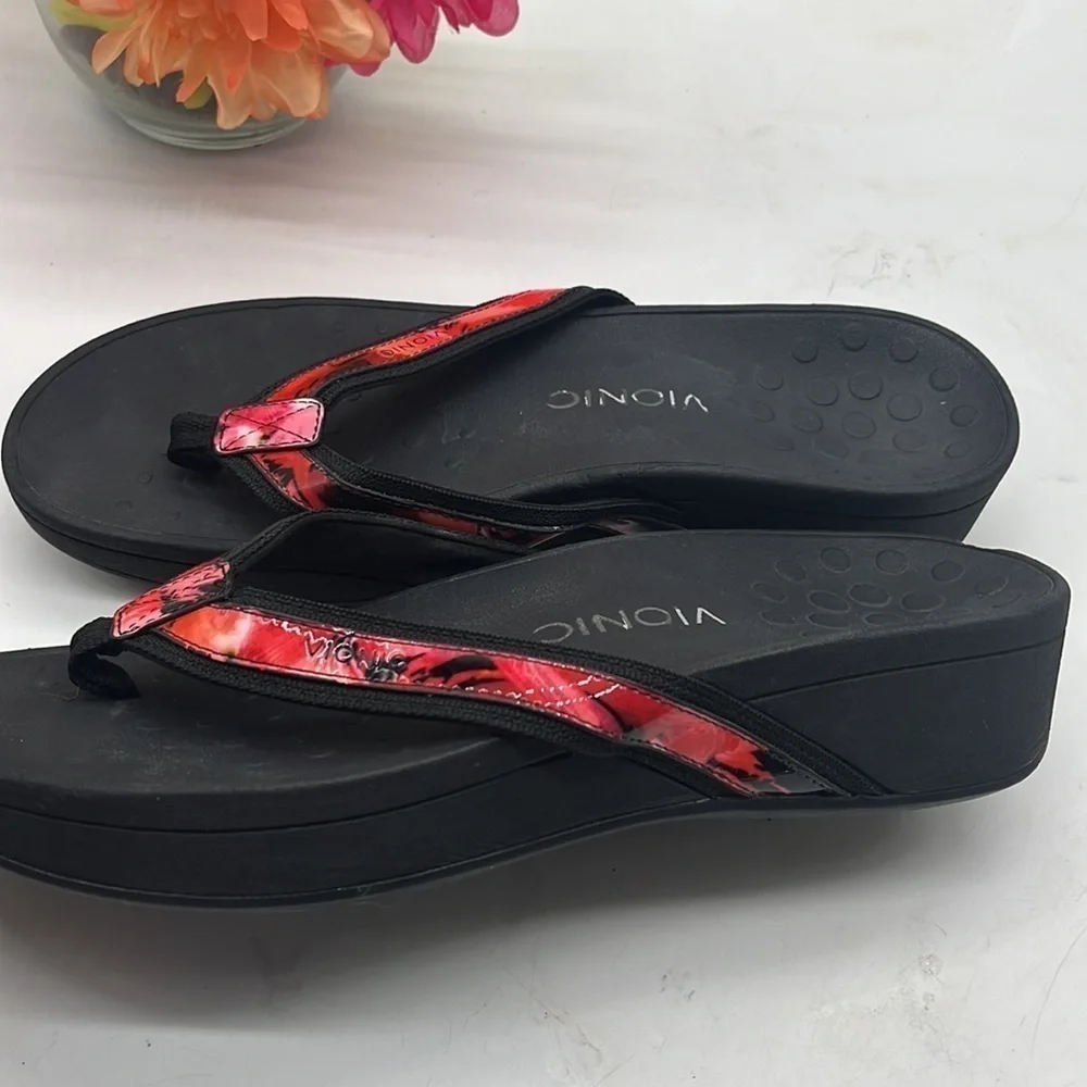 Vionic High Tide 380 Red Black Multi Orthidic Platform Flip Flop Sandals 11